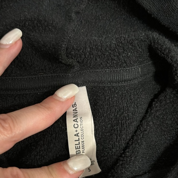 Black Drake Power Yoga Canada Hoodie - Picture 3 of 3